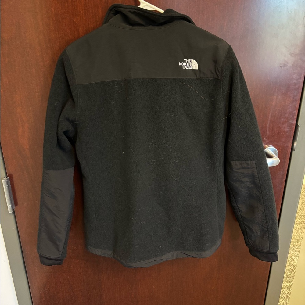 The North Face Black Fleece Jacket - Picture 3 of 3